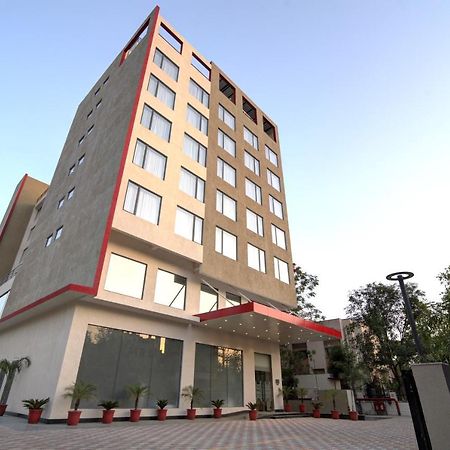 7 Apple Hotel Pratap Nagar, Джапур Экстерьер фото